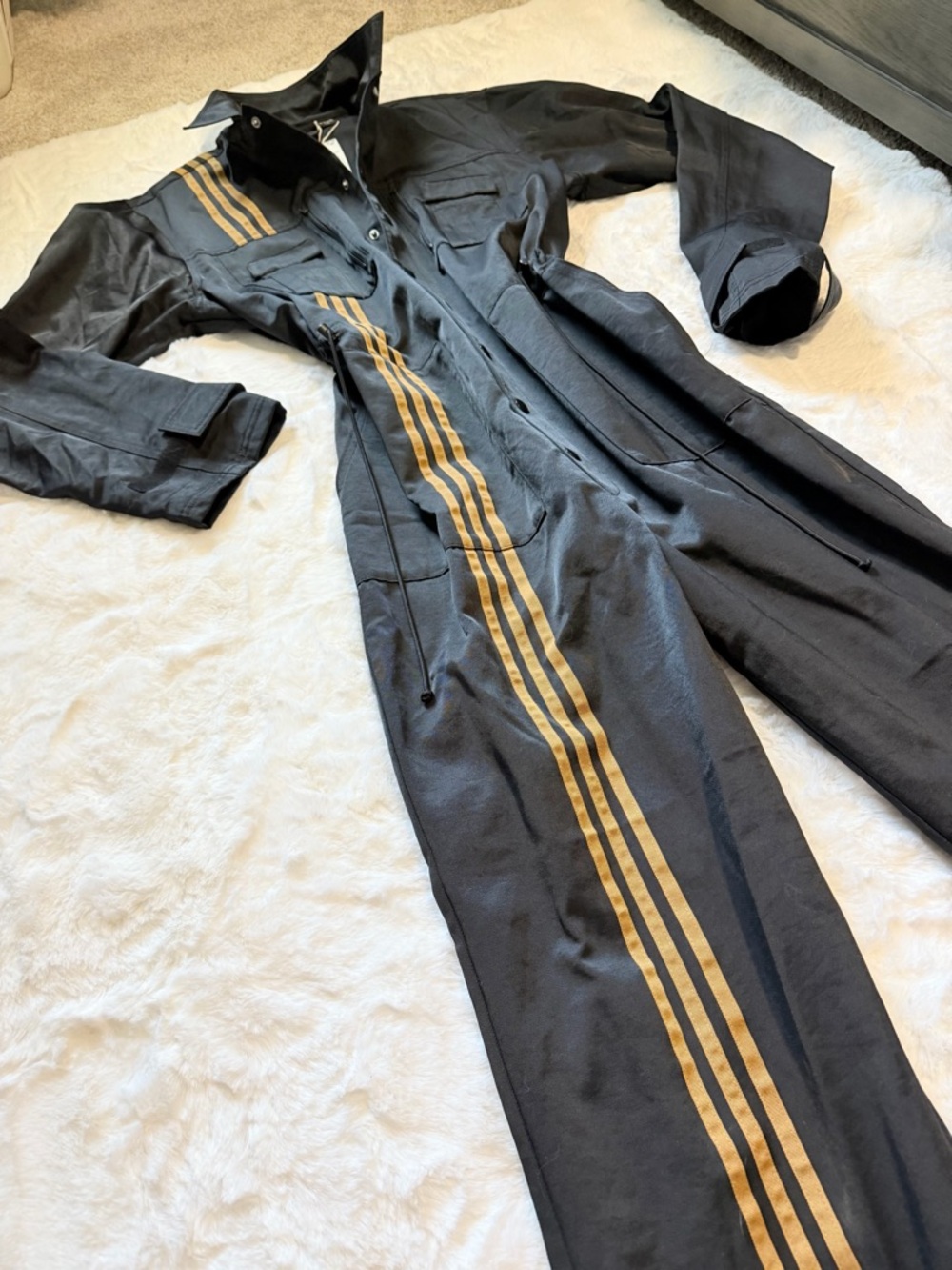 NWT Adidas x Ivy Park 3-Stripes Jumpsuit | Black/Mesa, Unisex L - Picture 3 of 8